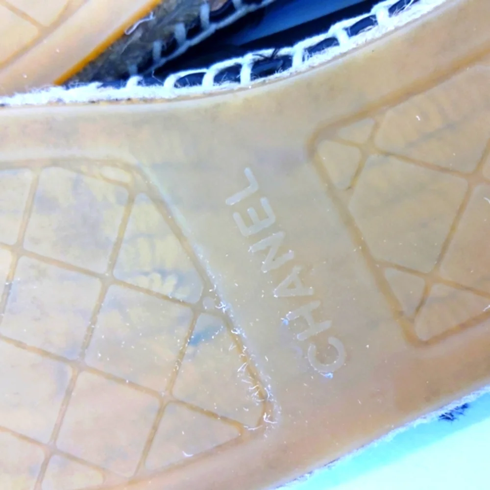 CHANEL CC lambskin black espadriles size 40